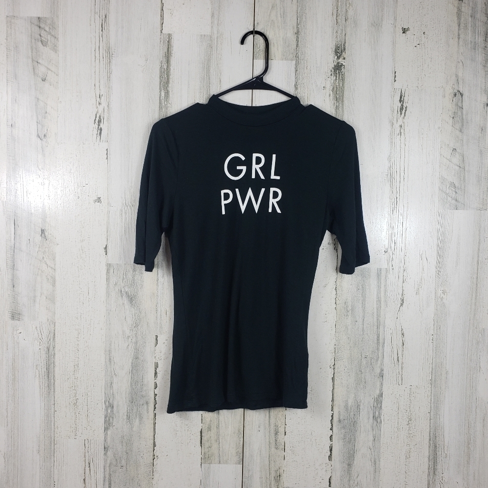 Hollister grl pwr tshirt women's size large